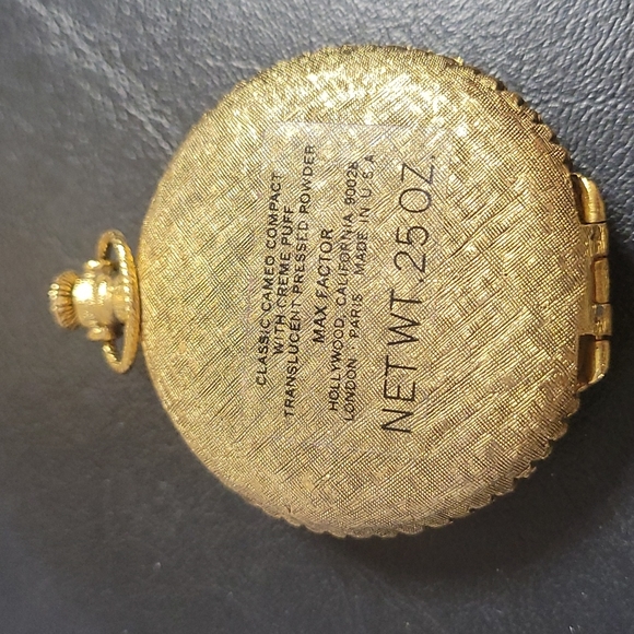 Max factor classic cameo compact - Picture 5 of 9